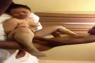 Enak Banget Ngentot Bini Montok Tubuh Adonan Lumer WOT